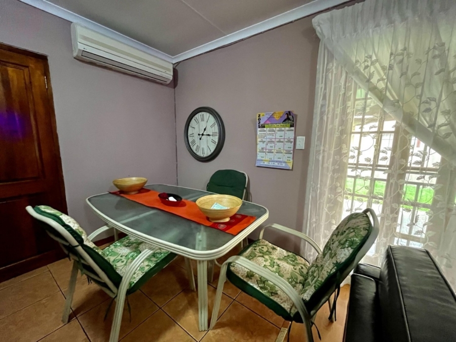 To Let 3 Bedroom Property for Rent in Waterval East North West